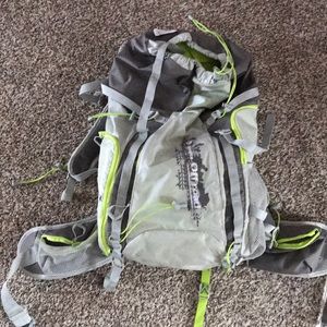 Backpacking camera bag